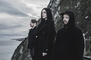 Гледайте новия клип на REMINA - "Silence and the Silver Sea"