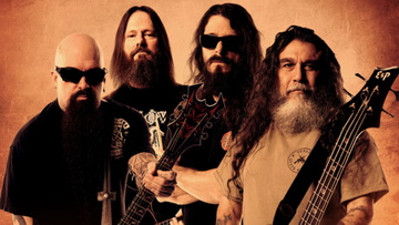 SLAYER се завръщат на сцената