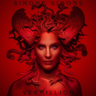 Simone Simons с видео към песента "In Love We Rust"