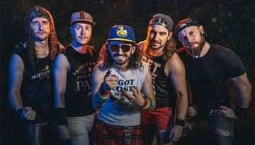 ALESTORM с лайв клип към песента "Under Blackened Banners"