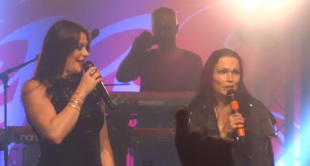 Вижте дует на Floor Jansen и Tarja Turunen