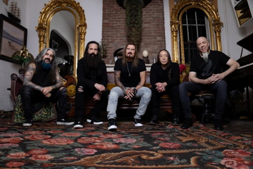 Гледайте новия клип на DREAM THEATER - "Midnight Messiah"