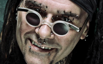 Al Jourgensen влиза в клиника