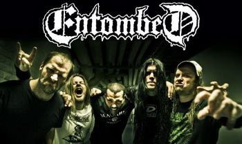 ENTOMBED се разделят на два лагера