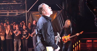 Вижте официален лайв запис на новата песен на METALLICA