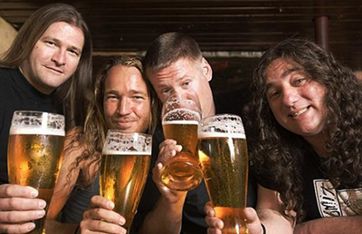 TANKARD пускат нова песен