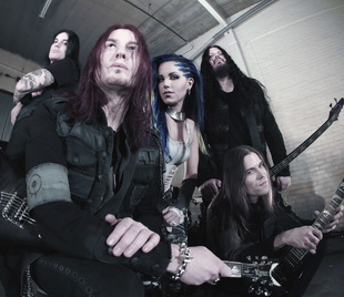Вижте кадри от вчерашното шоу на ARCH ENEMY в Букурещ