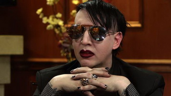 Бомбена заплаха и протести отмениха концерти на Marilyn Manson в Русия