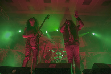 Testament в София – хаос и какофония