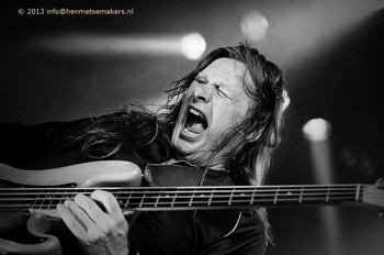 BLIND GUARDIAN с нов басист