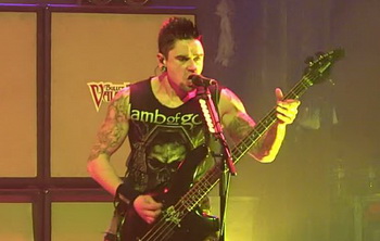BULLET FOR MY VALENTINE се разделят с басиста си