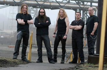 SHATTER MESSIAH подписват със Sleaszy Rider Records