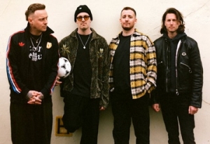 ARCHITECTS представят сингъла "Curse"
