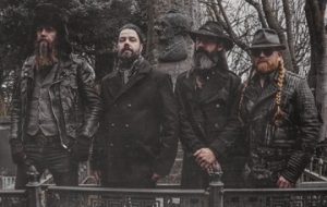 SÓLSTAFIR представят сингъла "Hin Helga Kvöl!"
