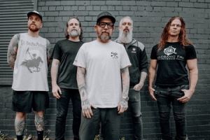IN FLAMES се разделят с барабаниста Tanner Wayne