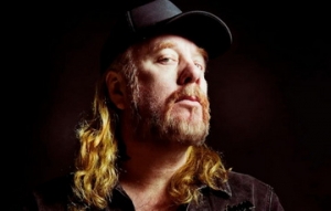 Почина Tomas Lindberg от AT THE GATES