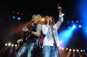 WHITESNAKE се разделят с Doug Aldrich