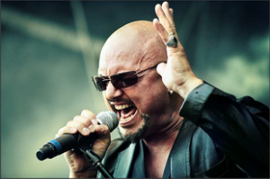Вижте лайв запис на QUEENSRŸCHE на Geoff Tate