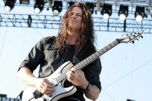 И китаристът Chris Broderick напуска MEGADETH