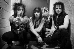 TIGERTAILZ се разделят с фронтмена си